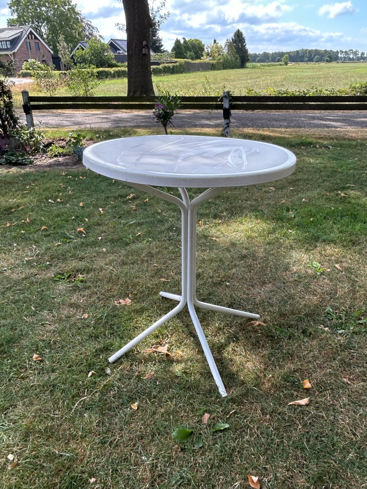 5 x terrastafeltjes, Tuin en Terras, Ophalen, Gebruikt, Rond, Kunststof