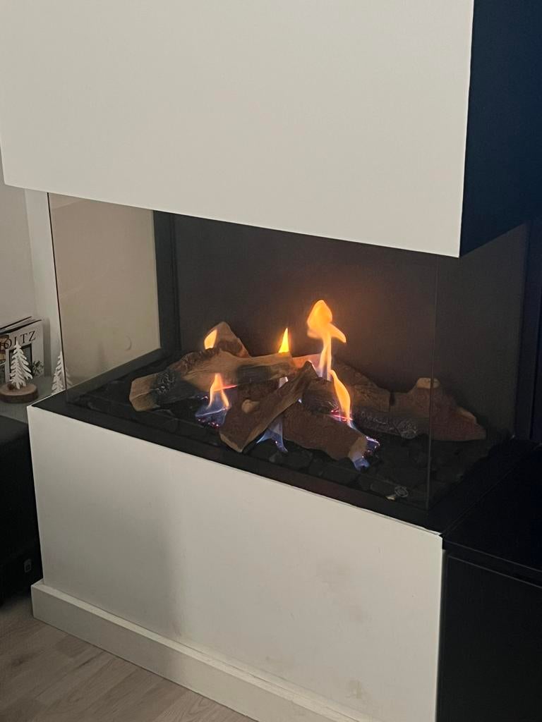 Mooie moderne Gashaard .. sfeerhaard ( is al gedemonteerd ), Ophalen, Zo goed als nieuw, Inbouwhaard, Gashaard