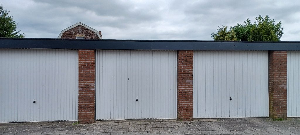 GARAGEBOX OPSLAGRUIMTE IN WOLVEGA, Auto diversen