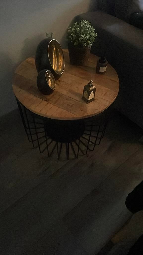Bijzettafel, 50 tot 100 cm, Ophalen of Verzenden, Zo goed als nieuw, Minder dan 50 cm