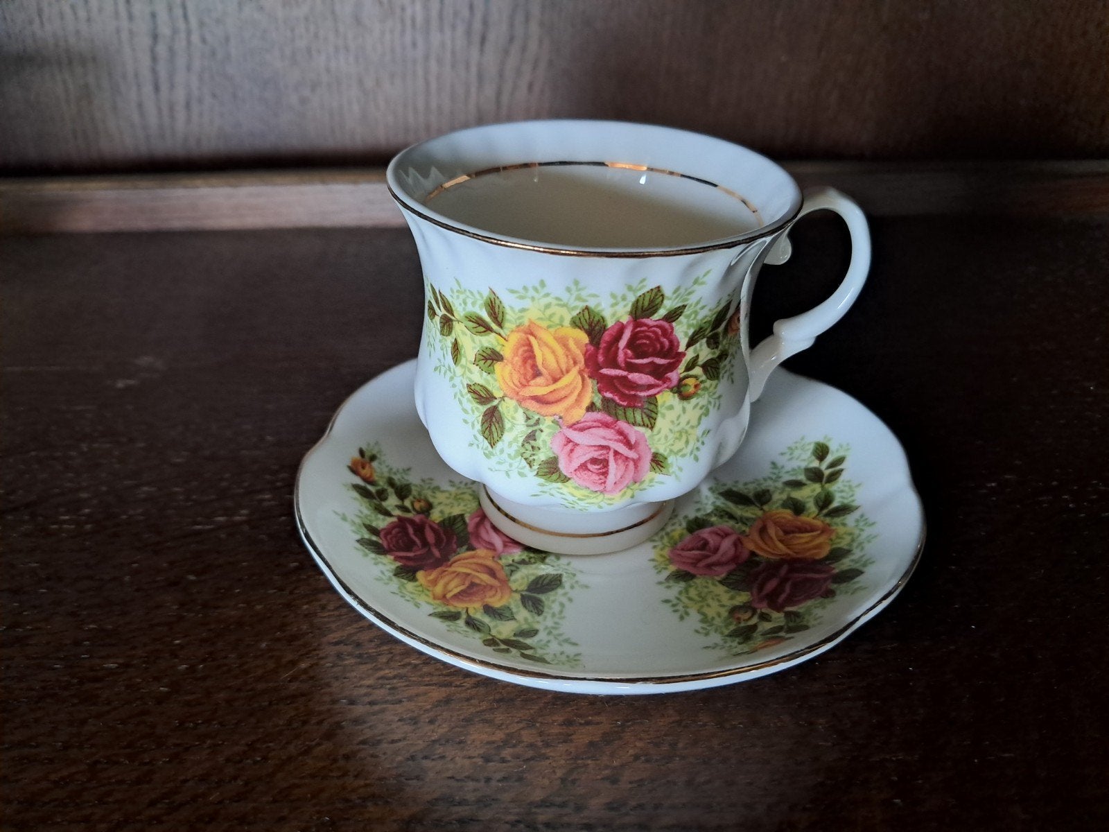 Vintage Royal Albert Old Country Roses Kop en Schotel, Ophalen