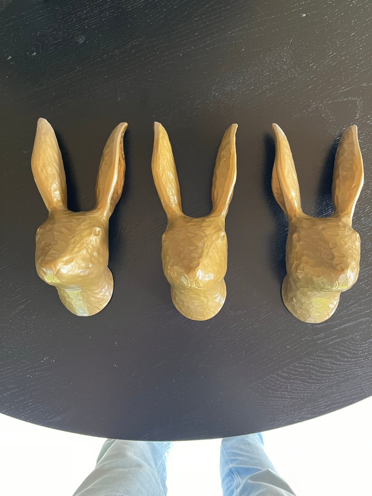 3 Gouden Haasjes Wanddecoratie - IJzer - 24x11 cm, Ophalen, Metaal, Wandsculptuur, 24 cm