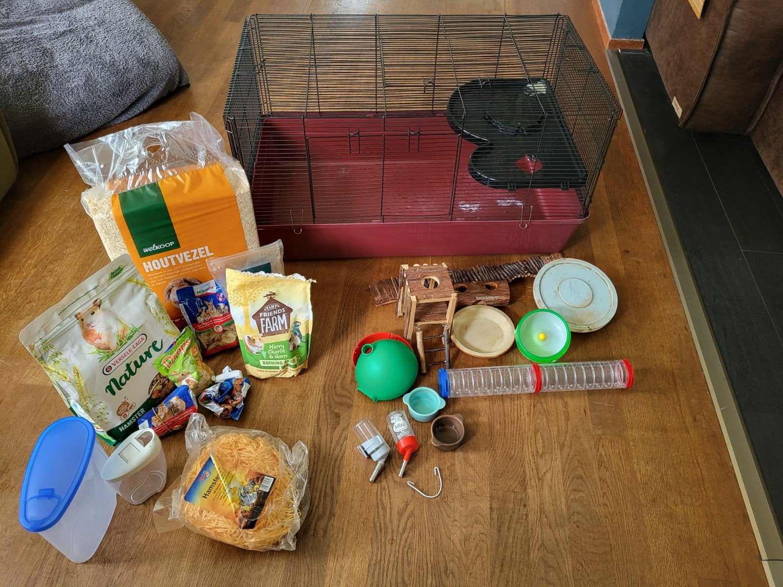 Groot hamsterhok met benodigdheden, Dieren en Toebehoren, Gebruikt, 75 tot 110 cm, Ophalen, Minder dan 60 cm