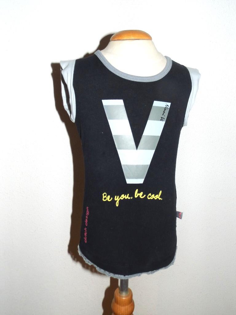 nieuw Ninni Vi shirt maat 98 -104, Meisje, Ninni Vi, Nieuw, Ophalen of Verzenden