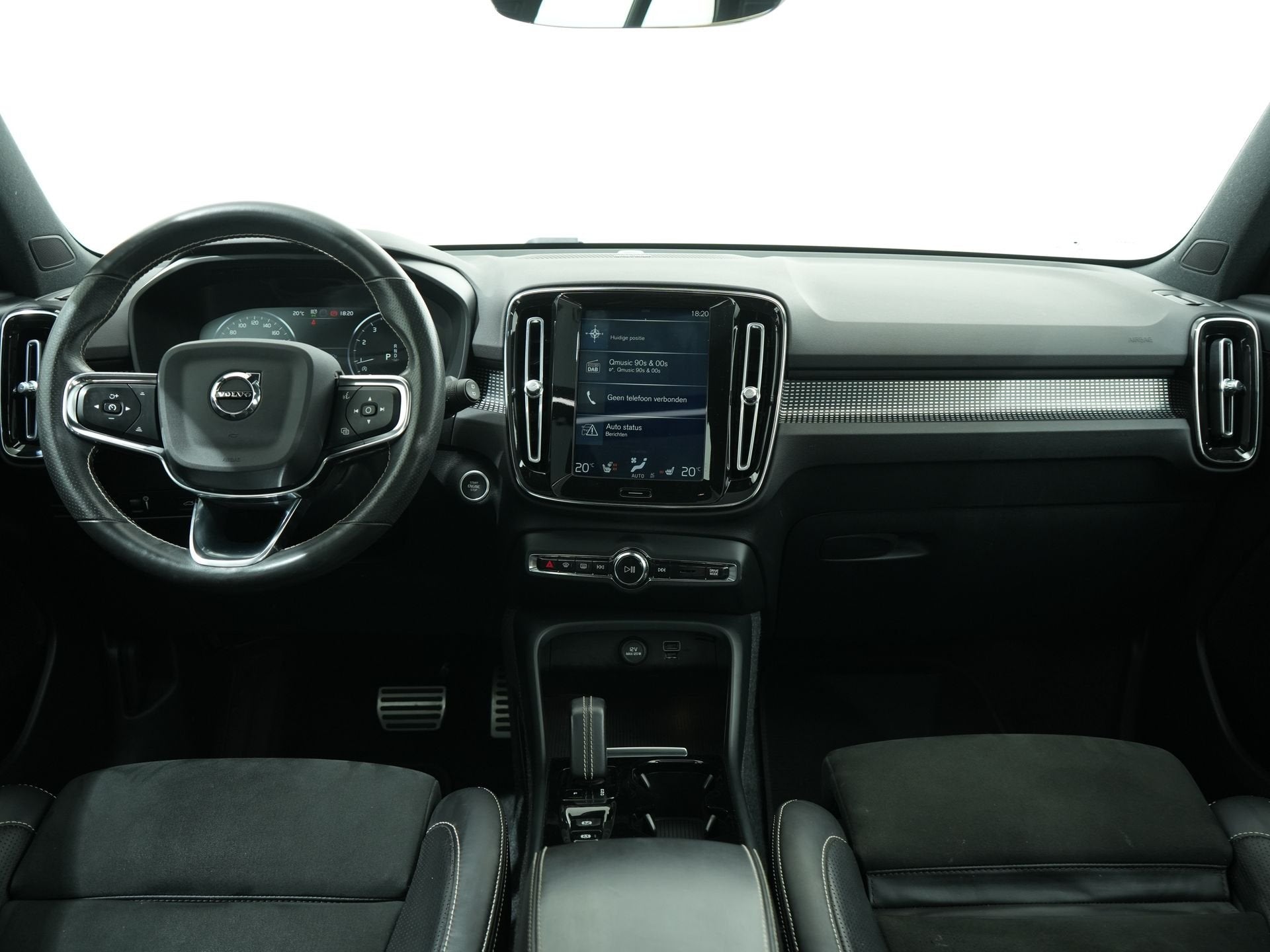Volvo XC40 1.5 T2 R-DESIGN AUT8 | Panoramadak | 360 camera |, Auto's, Gebruikt, Leder en Stof, Origineel Nederlands, Bedrijf