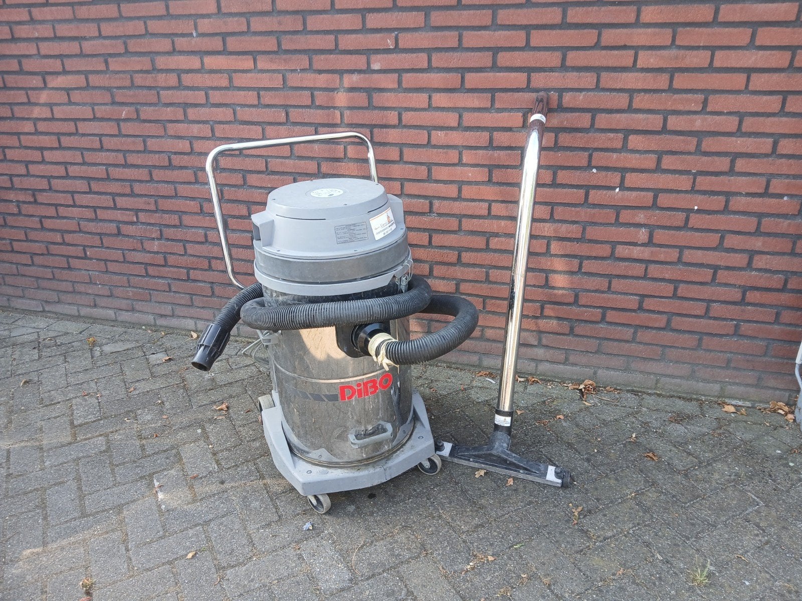 dibo water stofzuiger., Ophalen, Gebruikt, Waterstofzuiger