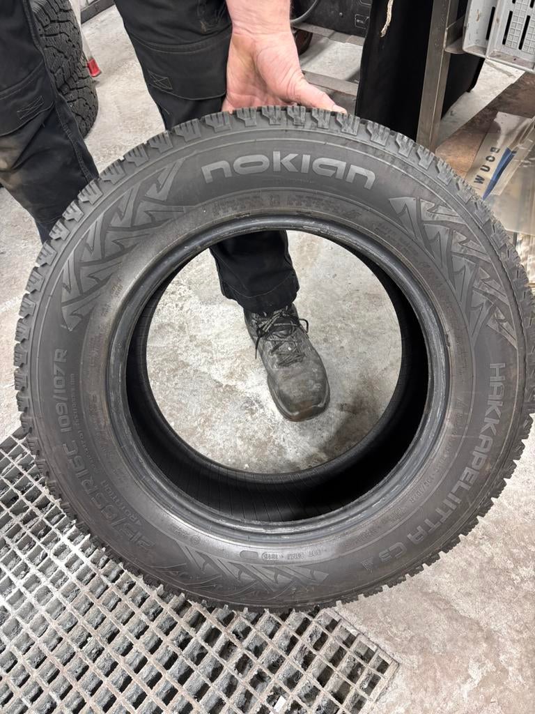 Nokian winterbanden (met optie voor spikes), Ophalen, Gebruikt