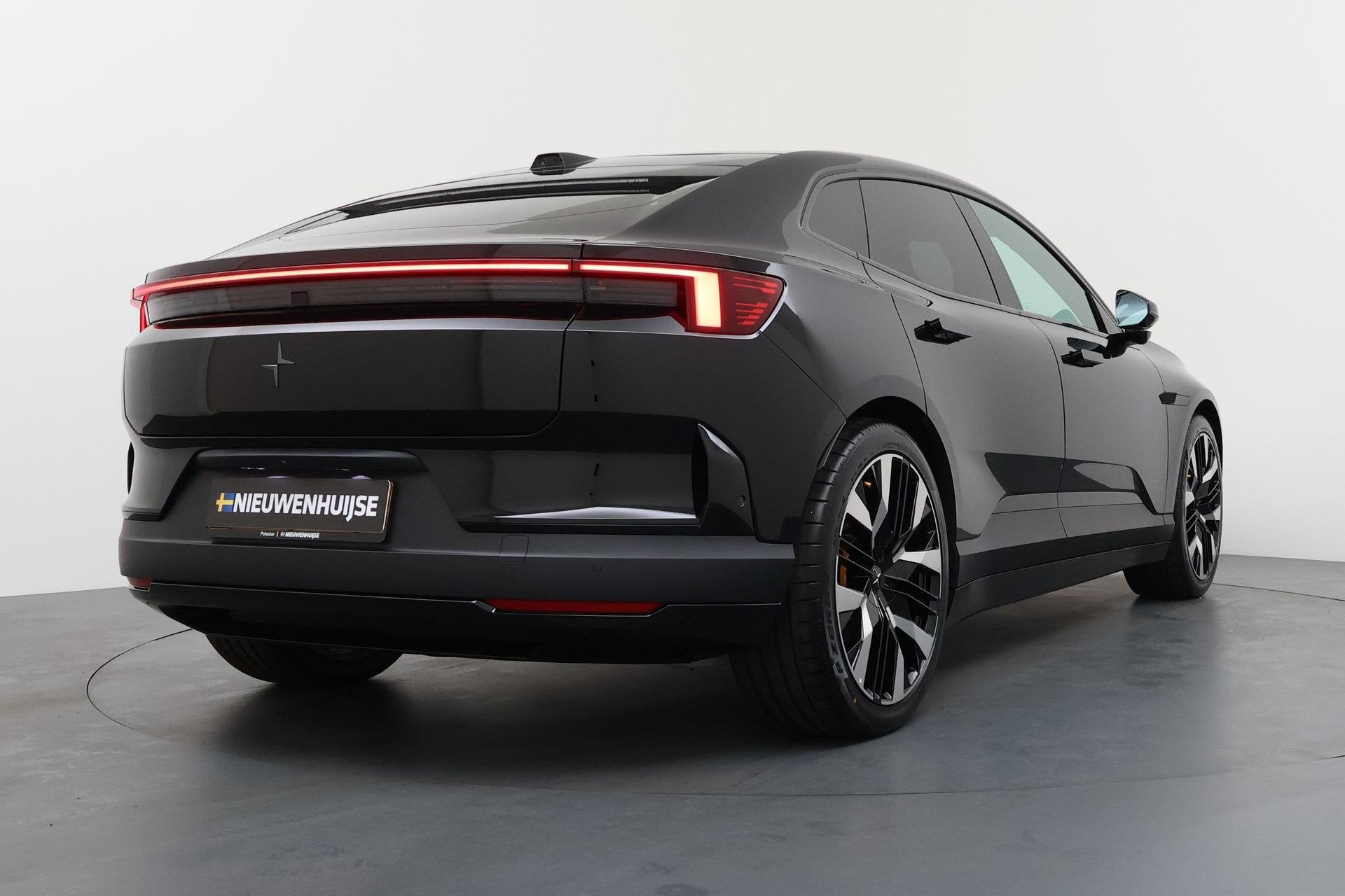 Polestar 4 coupé Dual Motor Performance Prime 100 kWh | Pil, Auto's, Automaat, 660 min, 100 kWh, 2000 kg