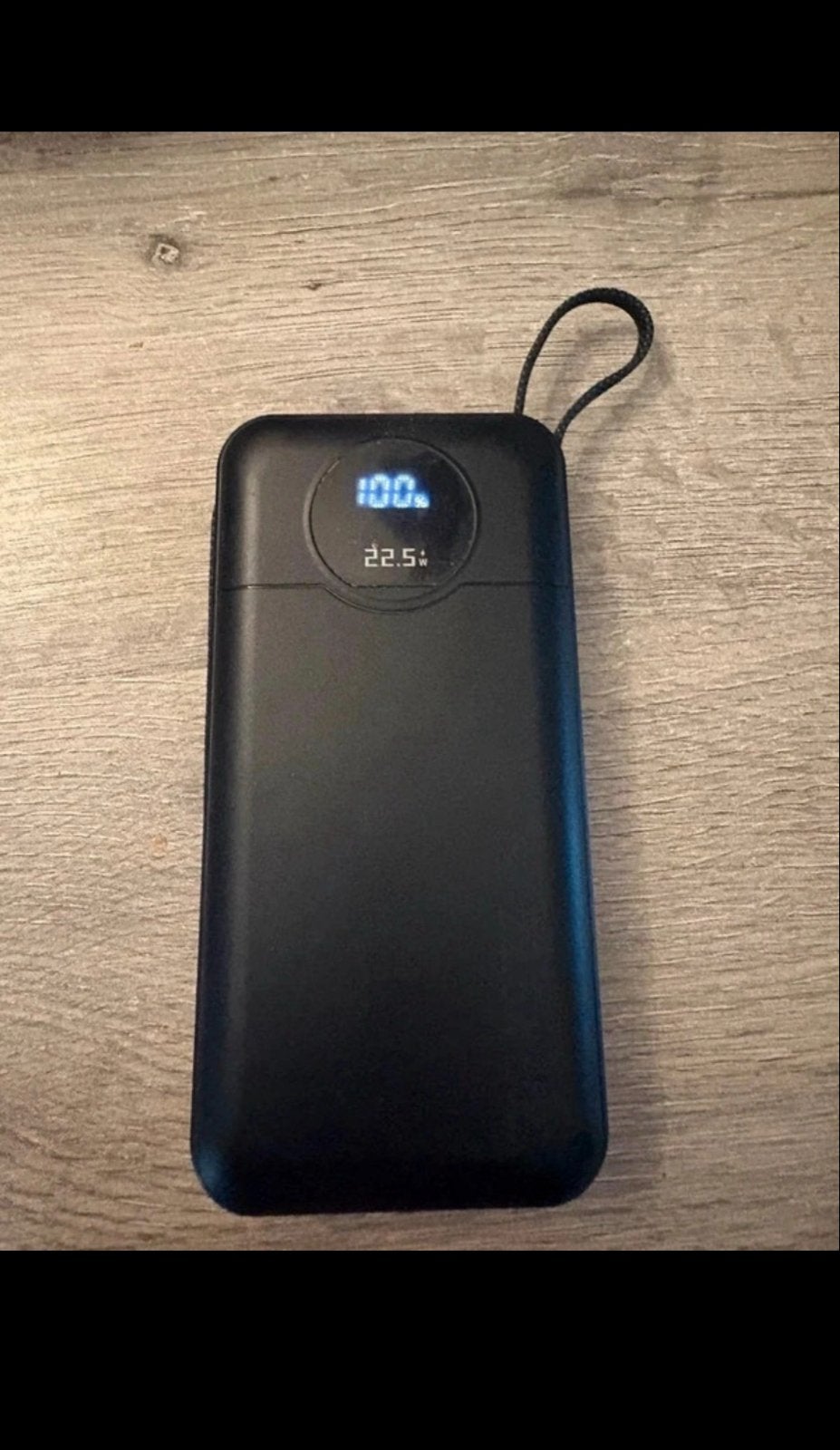 Nuvance Powerbank met ingebouwde kabels en display, Telecommunicatie, Ophalen of Verzenden, Zo goed als nieuw