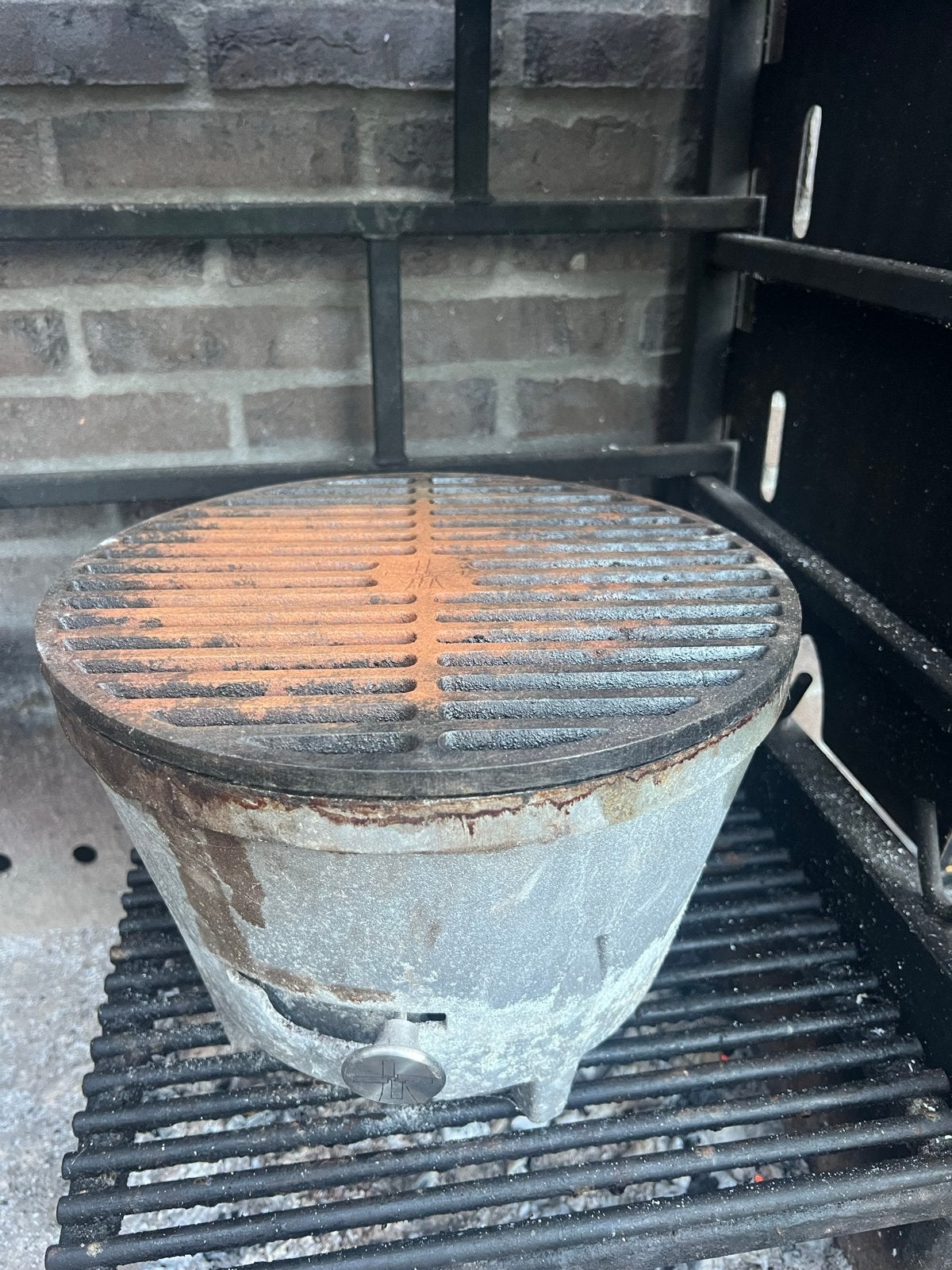 Gebruikte windmill campstove / barbecue, Ophalen, Gebruikt