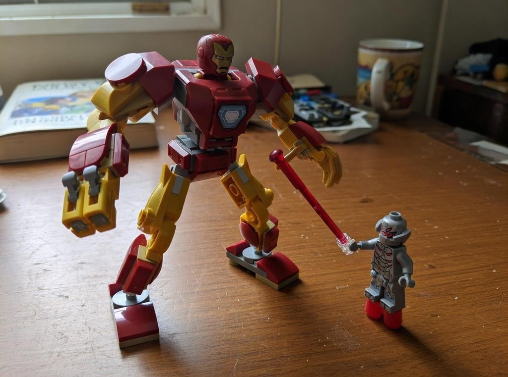 LEGO Marvel Iron Man vs. Ultron (76307) - Complete Set, Ophalen of Verzenden, Zo goed als nieuw, Complete set, Lego