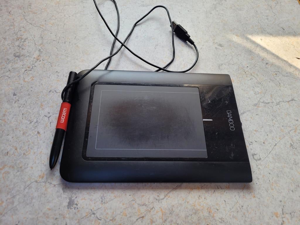 Wacom Bamboo Pen CTL-460 Tekentablet met Pen, Computers en Software, Tekentablets, Gebruikt, Bedraad, Ophalen of Verzenden