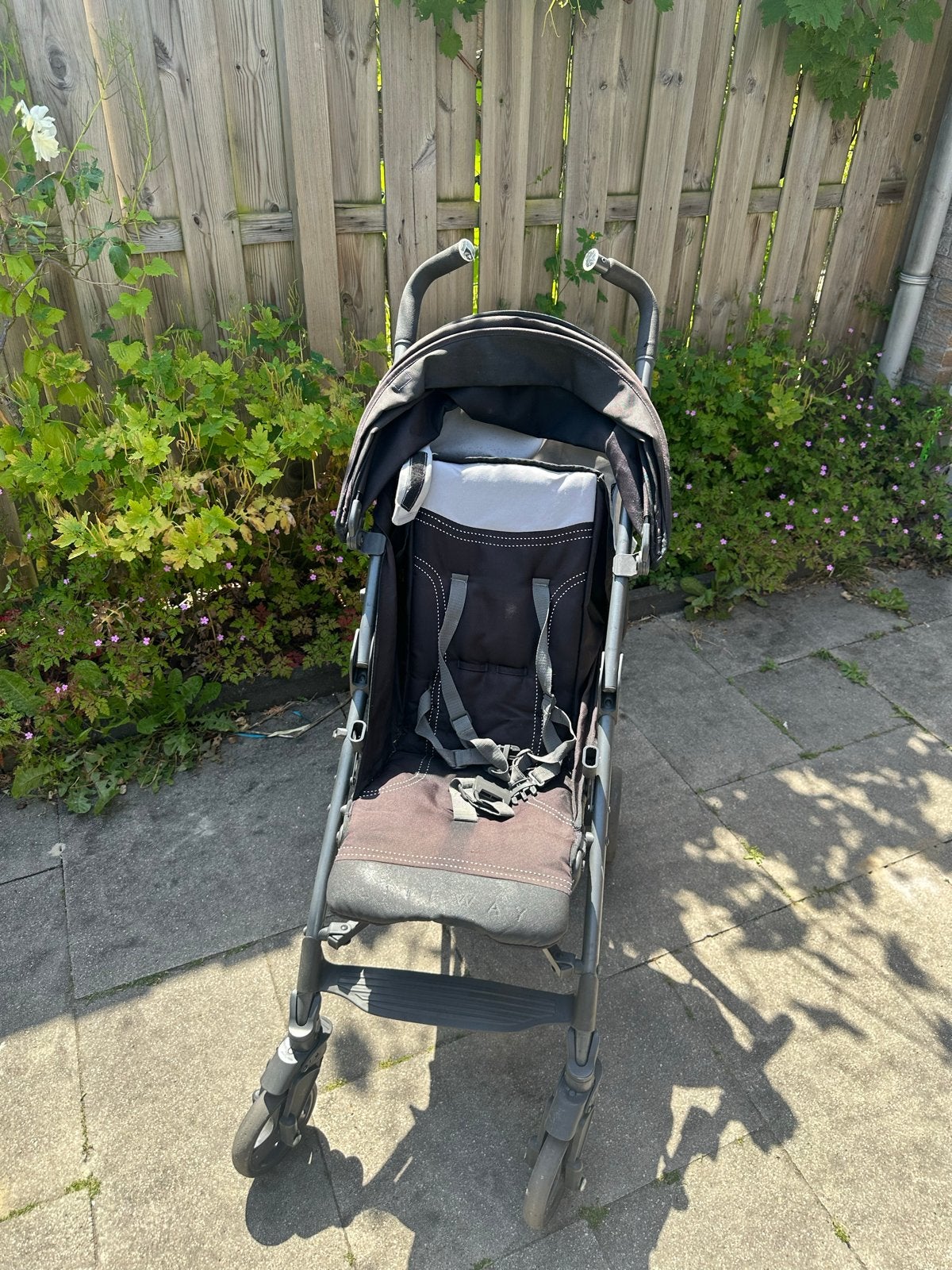 Chico Compacte en handige buggy, ideaal voor onderweg, Ophalen of Verzenden, Gebruikt, Overige merken, Zonnekap