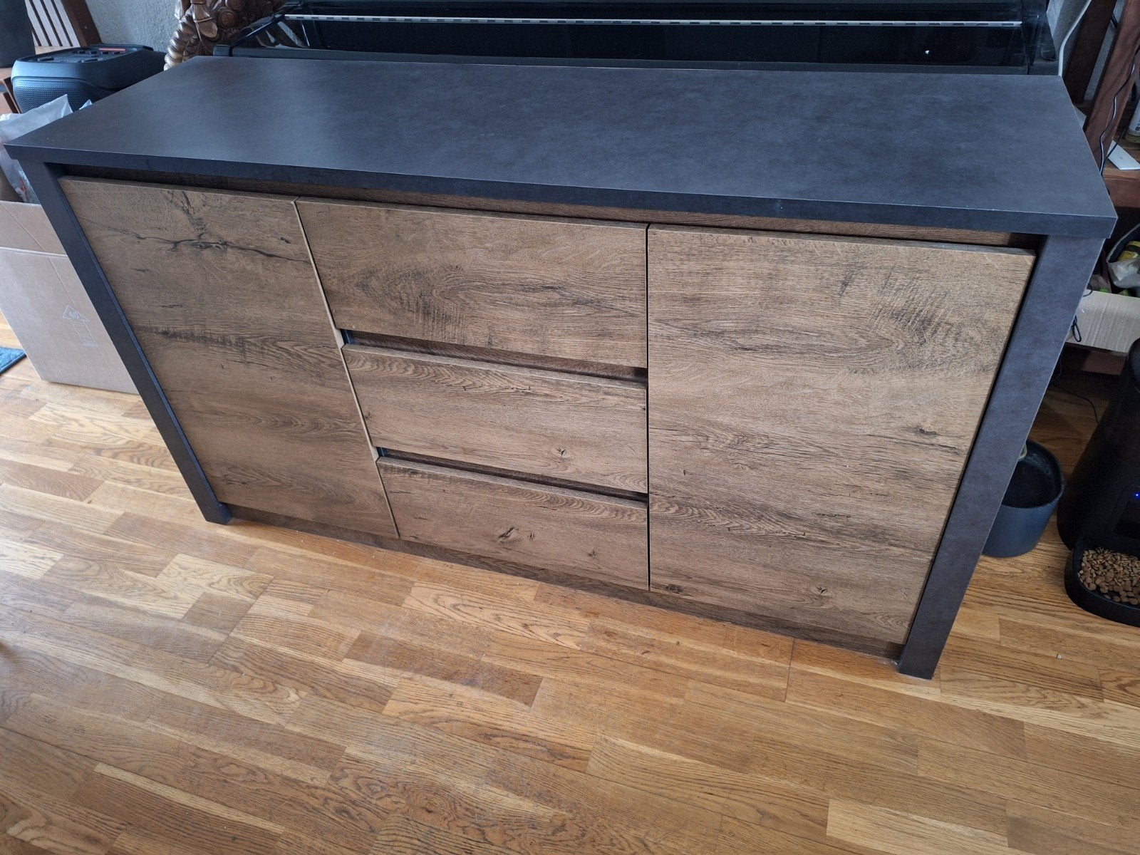 Modern dressoir met lades en deuren., Gebruikt, Overige materialen, 100 tot 150 cm, 25 tot 50 cm
