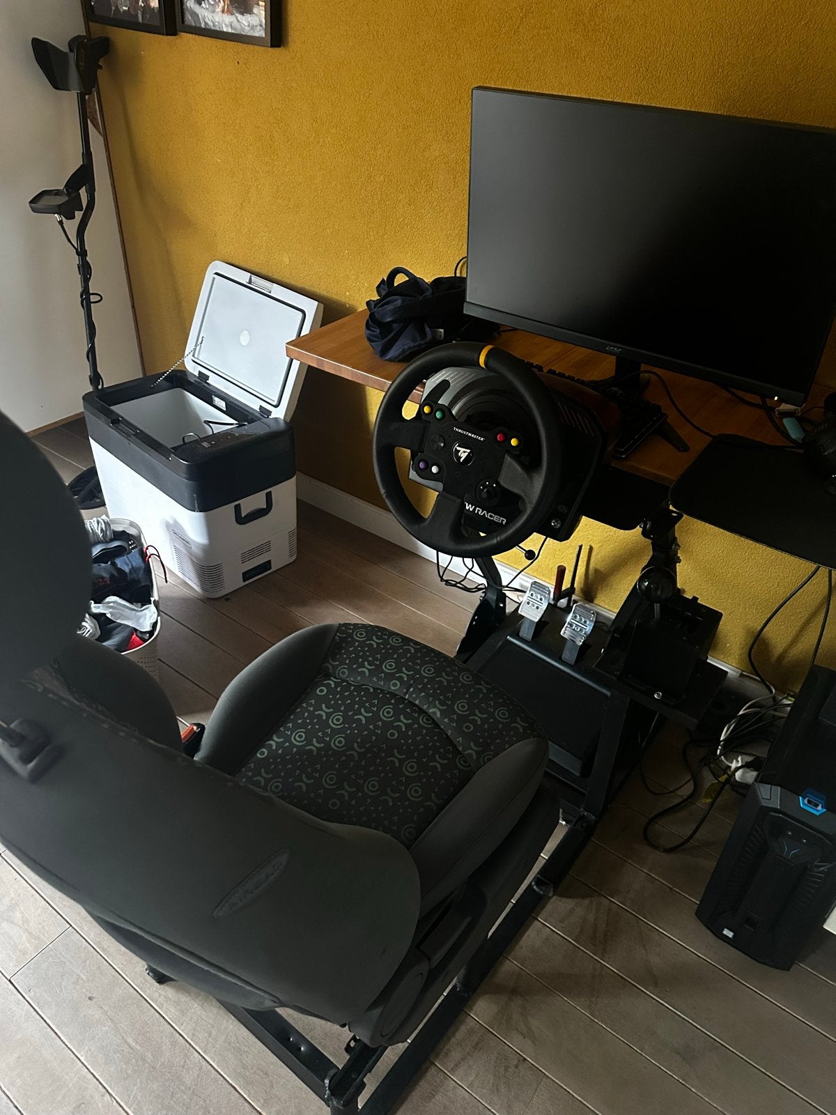 Thrustmaster TS-XW racer P310racestuur met stoel, Spelcomputers en Games, Spelcomputers | Overige Accessoires, Gebruikt, Racestuur