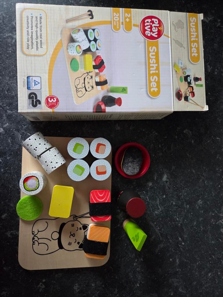Speelgoed sushi hout, Kinderen en Baby's, Ophalen, Zo goed als nieuw