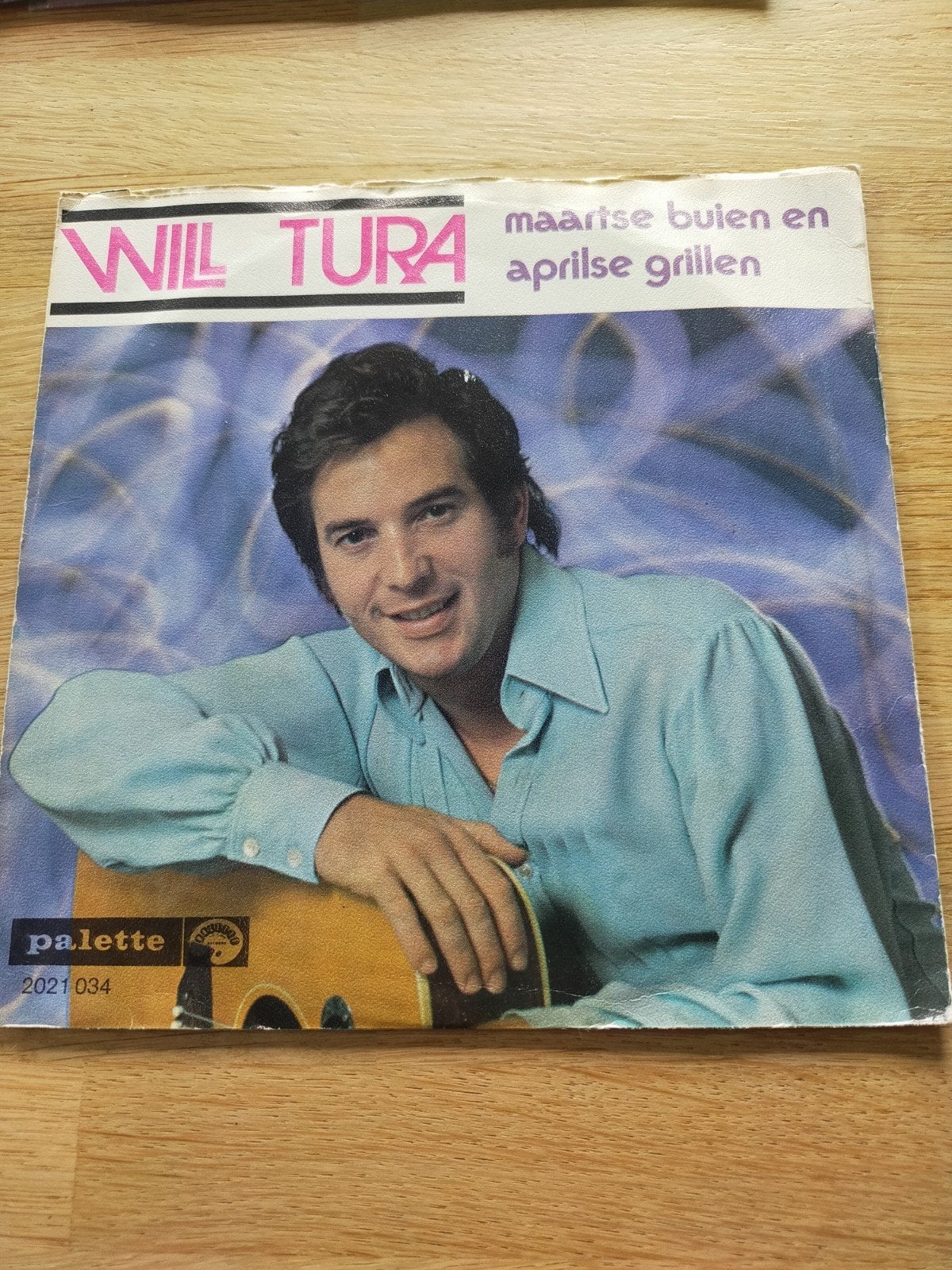 Will Tura , maartse buien en aprilse grillen, Cd's en Dvd's, Ophalen of Verzenden, Zo goed als nieuw, Nederlandstalig