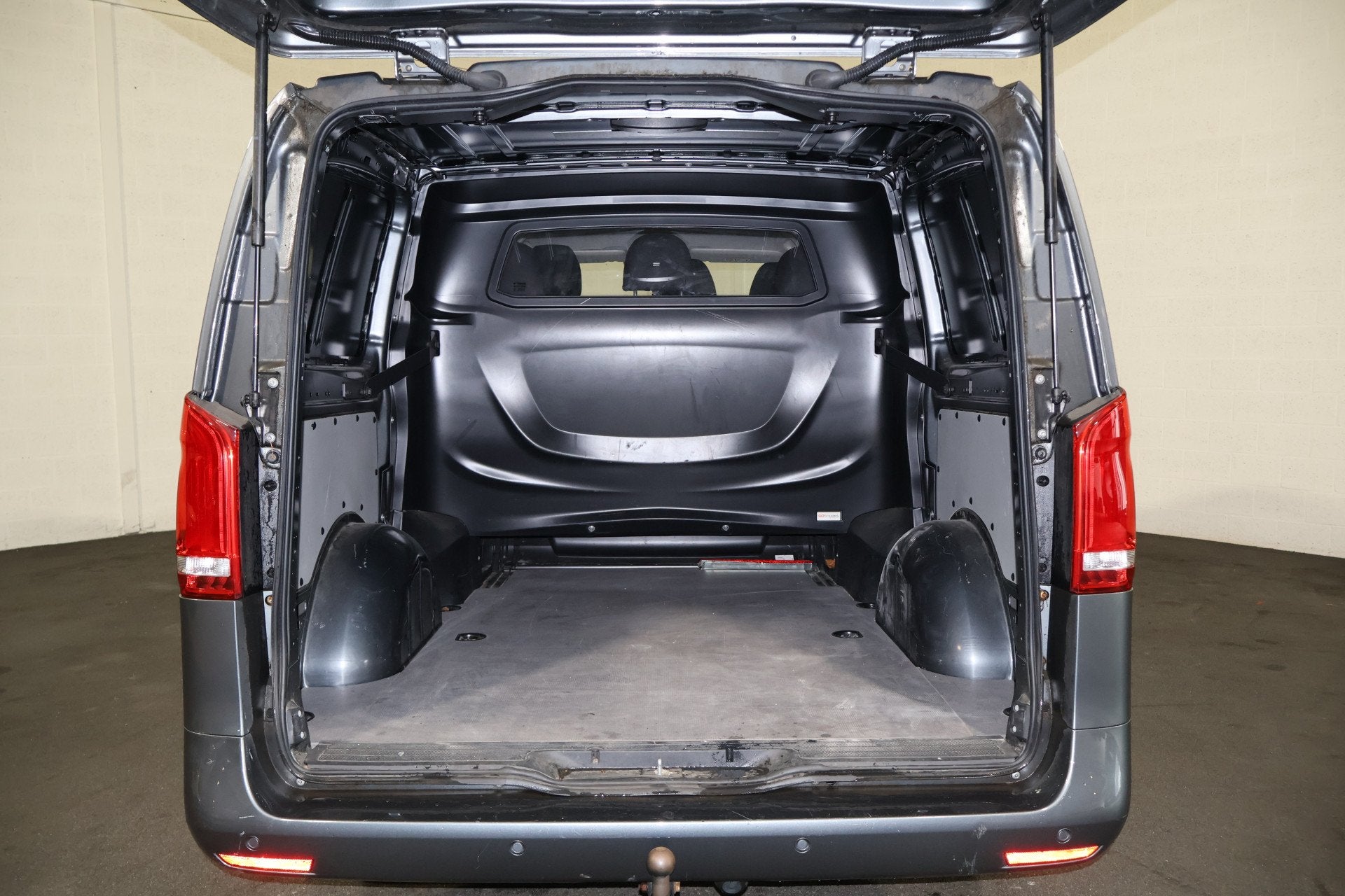 Mercedes-Benz Vito 116 CDI Lang DC Automaat Led Navigatie Ca, Automaat, Euro 6, 4 cilinders, Bedrijf