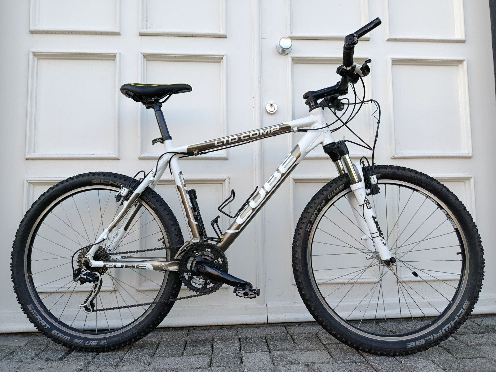 MTB CUBE LTD Comp 27 versnellingen Shimano

- 26 inch
- fram, Fietsen en Brommers, Fietsen | Mountainbikes en ATB, 49 tot 53 cm