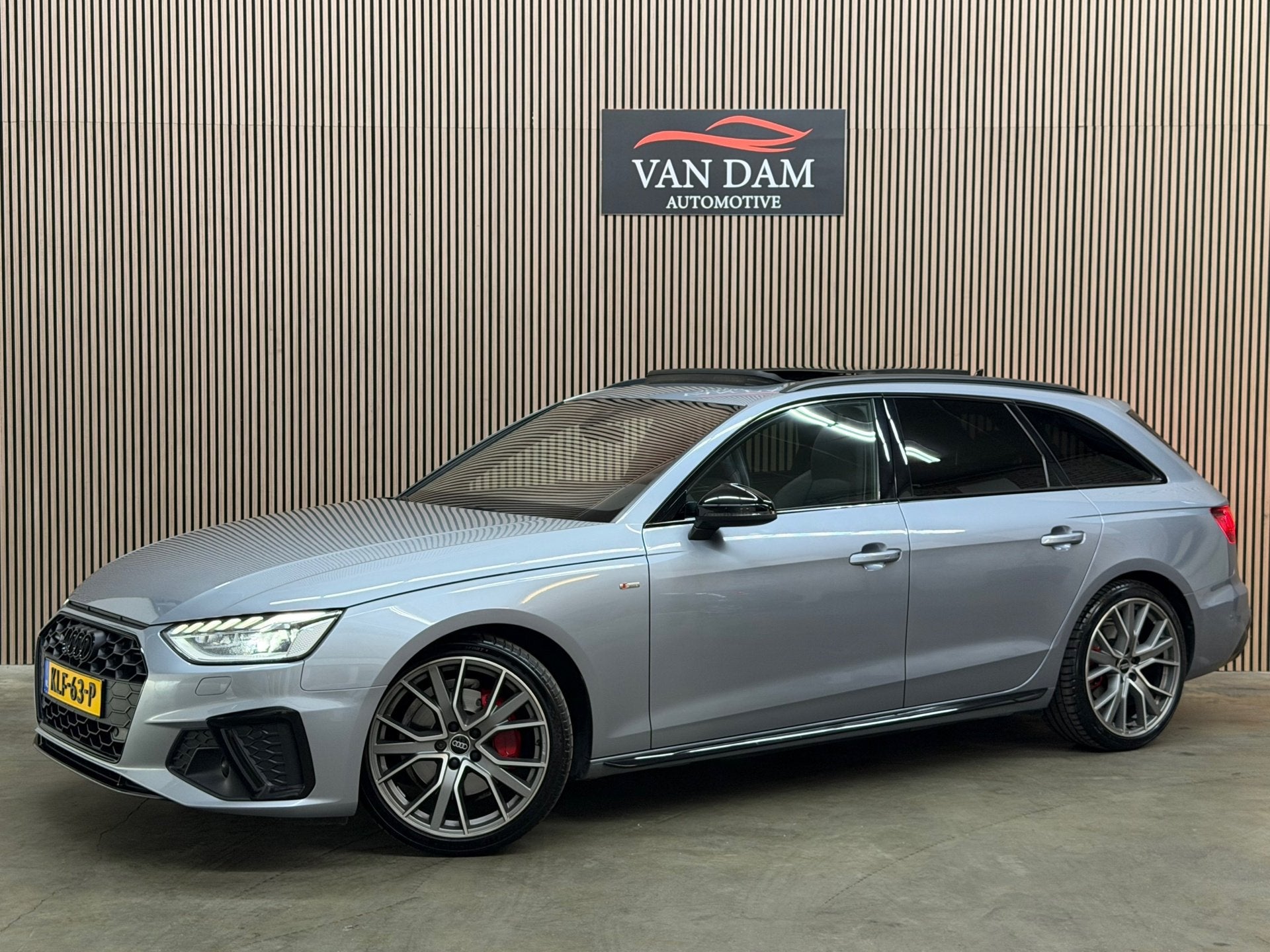Audi A4 Avant 40 TDI S edition 2022 PANO RS-STOEL LED CAMERA, A4, Leder, Diesel, 204 pk