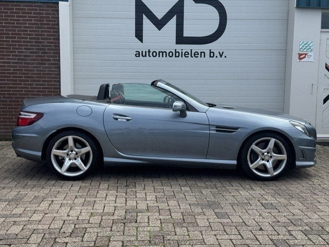 Mercedes-Benz SLK-klasse 200 AMG -Airscarf - NAP -Leder-Navi, Auto's, Mercedes-Benz, Automaat, Euro 5, Gebruikt, 4 cilinders