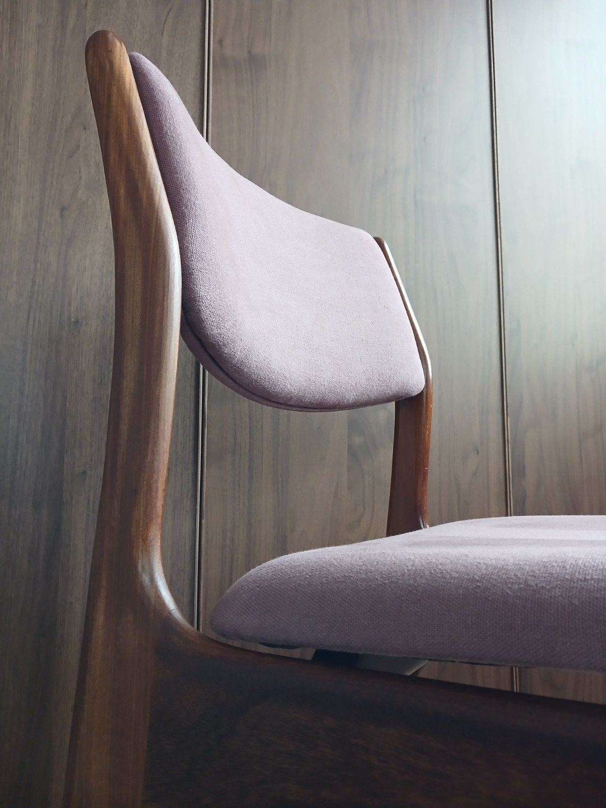 4 Louis van Teeffelen stoelen in burgandy/aubergine/bordeaux, Ophalen, Zo goed als nieuw, Stof, Vier