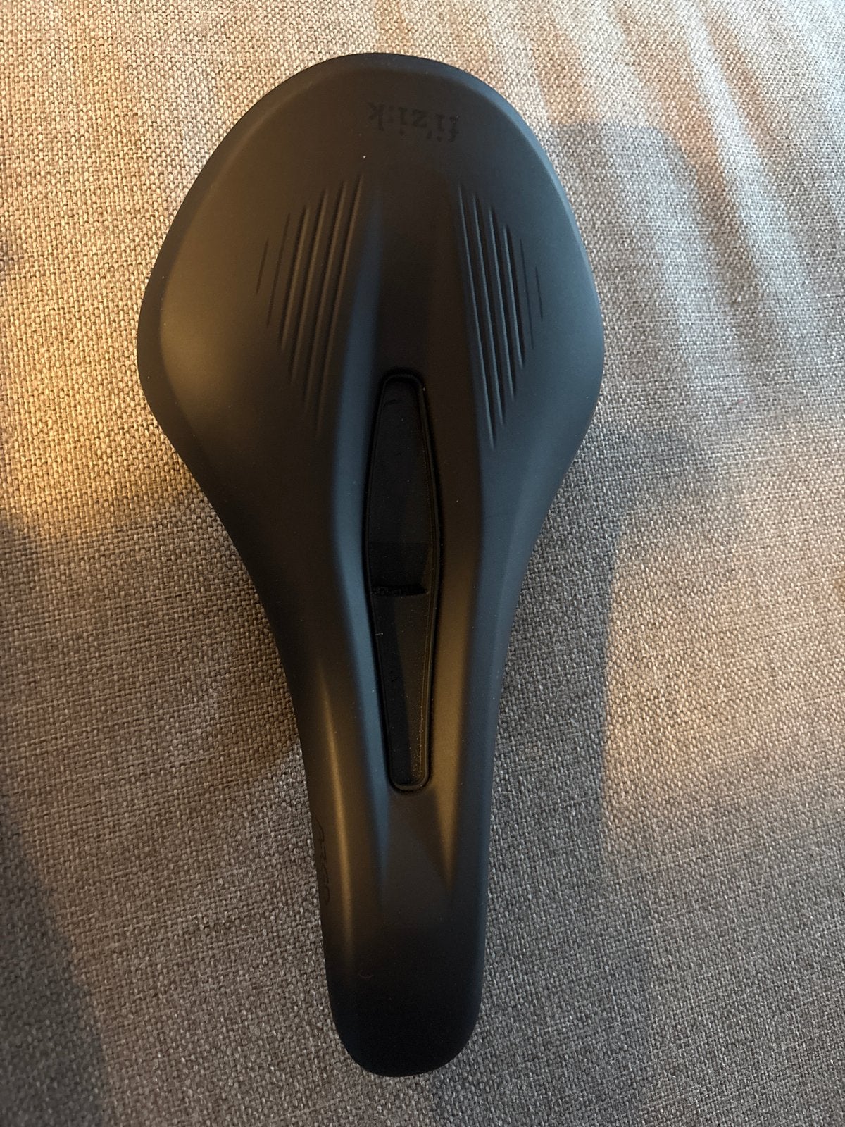 Fizik Vento Argo X5 Zadel - 140 mm, Kunststof, Ophalen of Verzenden, Zo goed als nieuw, Zadel