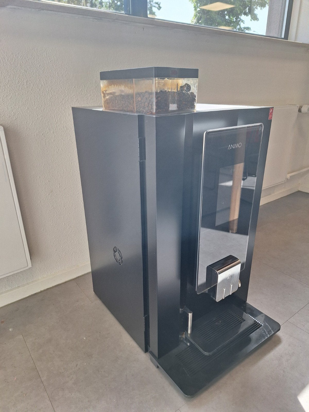 Animo OptiBean 3 Touch Koffiemachine met BWT filter, Ophalen, Gebruikt, 10 kopjes of meer, Koffiemachine