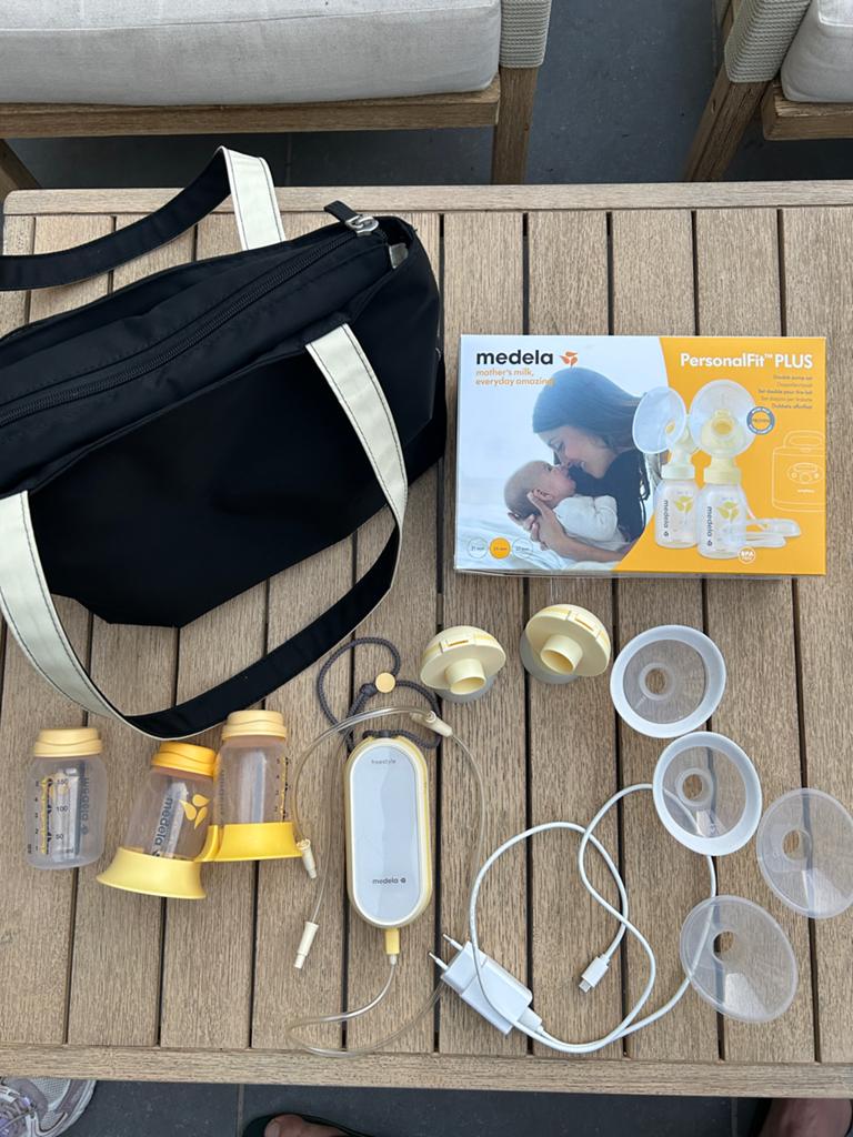 Medela Borstkolf met accessoires, Kinderen en Baby's, Babyvoeding en Toebehoren, Ophalen of Verzenden, Gebruikt