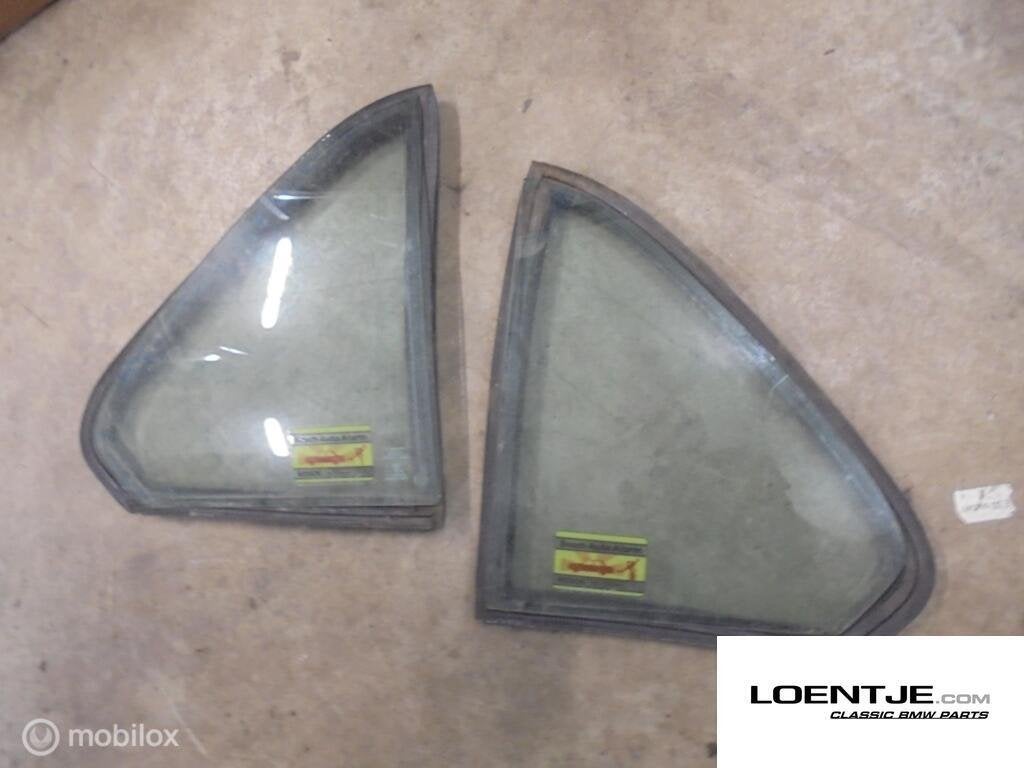Zijruit BMW 3-serie E21 baur met rubber 323i 320 318 316, Gebruikt, Ophalen of Verzenden, BMW