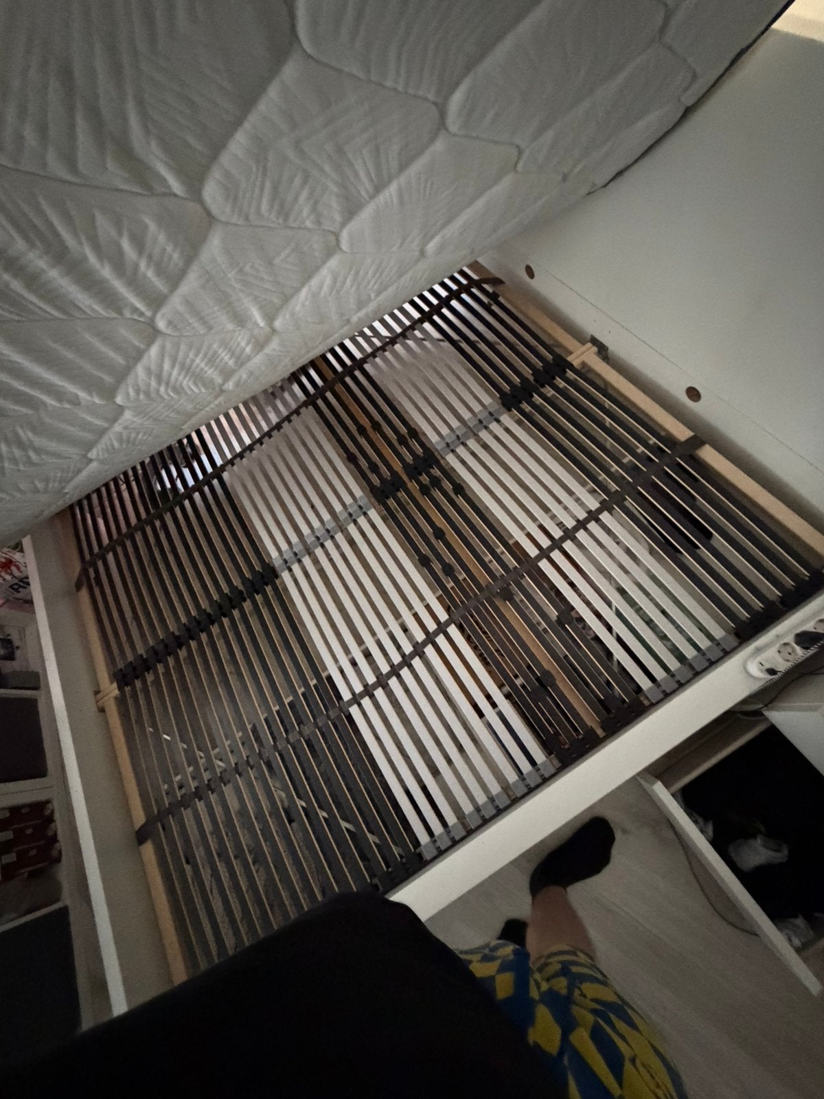 IKEA Malm bed 180x200cm met lades, lattenbodems en matras, Ophalen, Wit, Tweepersoons, Zo goed als nieuw