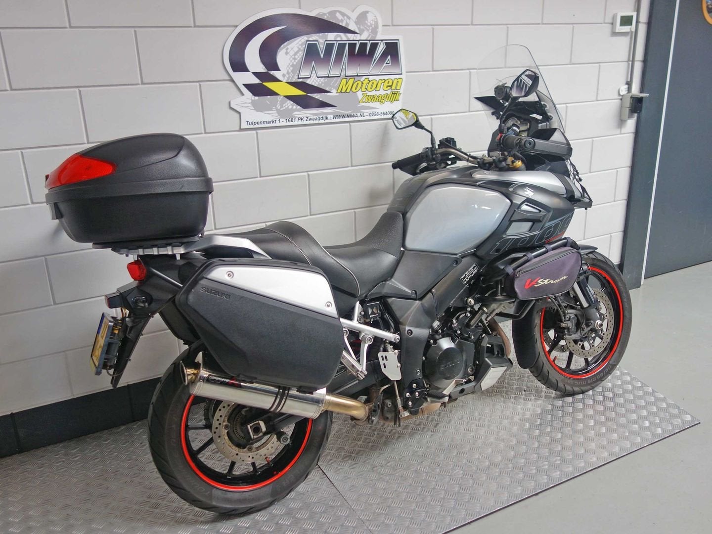 SUZUKI V-STROM DL 1000, Motorrijbewijs A, Bedrijf, Onbekend, Meer dan 35 kW