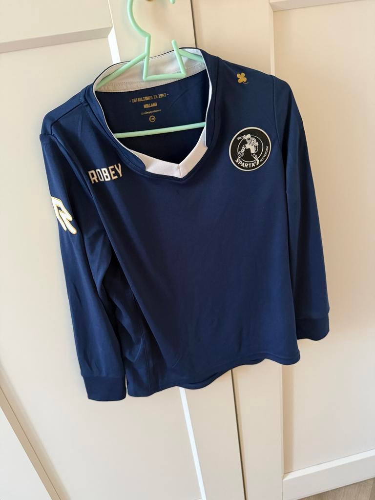 Sparta shirt maat 128 jongens zo goed als nieuw, Kinderen en Baby's, Ophalen of Verzenden, Zo goed als nieuw, Jongen, Shirt of Longsleeve