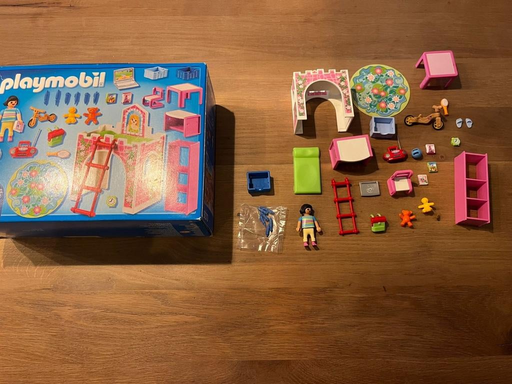 Playmobil Kinderkamer 9270 met Meubels en Figuur, Kinderen en Baby's, Speelgoed | Playmobil, Ophalen of Verzenden, Zo goed als nieuw