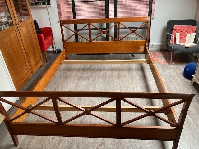 Kersenhouten bed (2 persoons), Gebruikt, Overige kleuren, Klassiek, Tweepersoons
