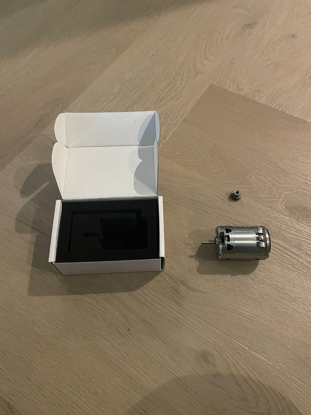 Ruddog RP540 7.5T Motor, Elektro, Ophalen of Verzenden, Zo goed als nieuw, Schaal 1:10