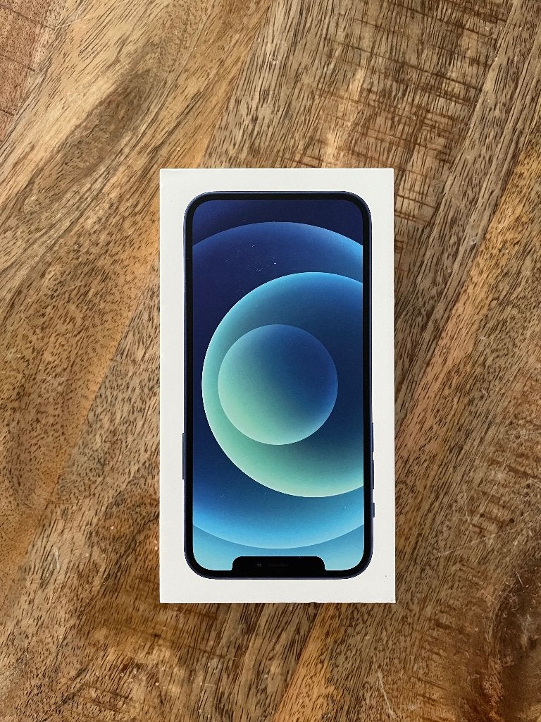 iPhone 12 64GB - 82% batterijconditie