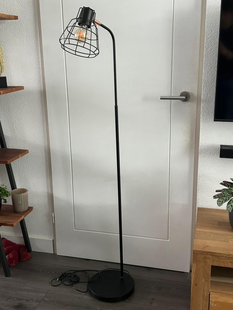 staande lamp, Huis en Inrichting, Lampen | Vloerlampen, Ophalen, Zo goed als nieuw, 150 tot 200 cm