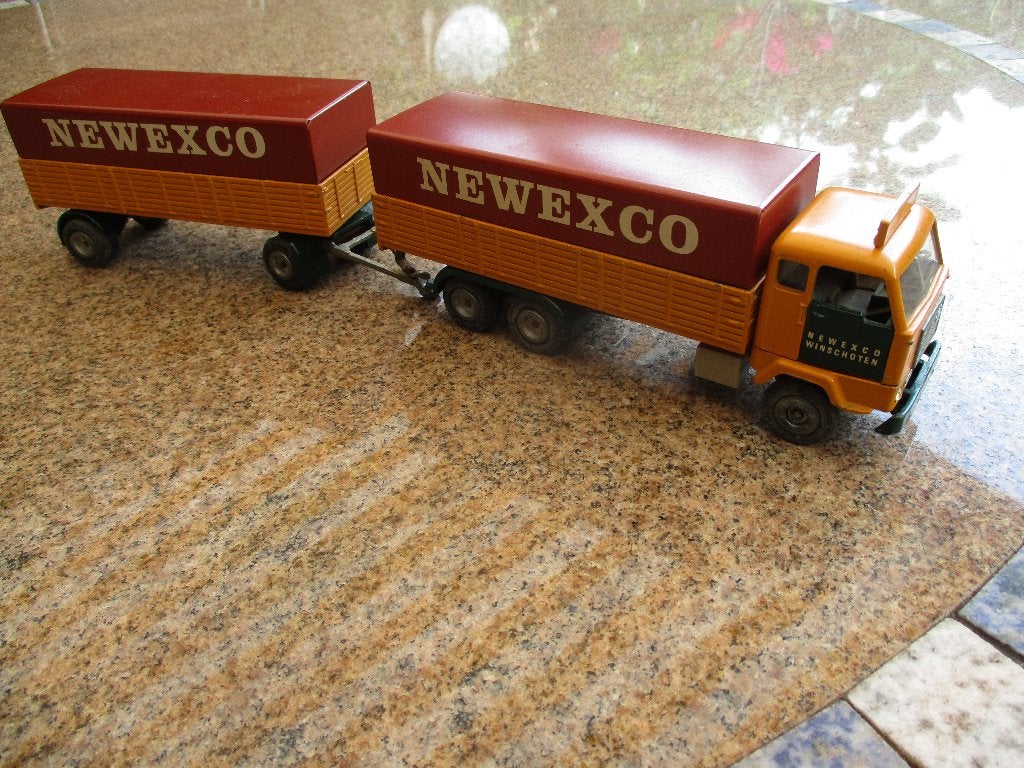 Tekno Denmark Volvo FB88 NEWEXCO, Verzenden, Gebruikt, Bus of Vrachtwagen, Tekno