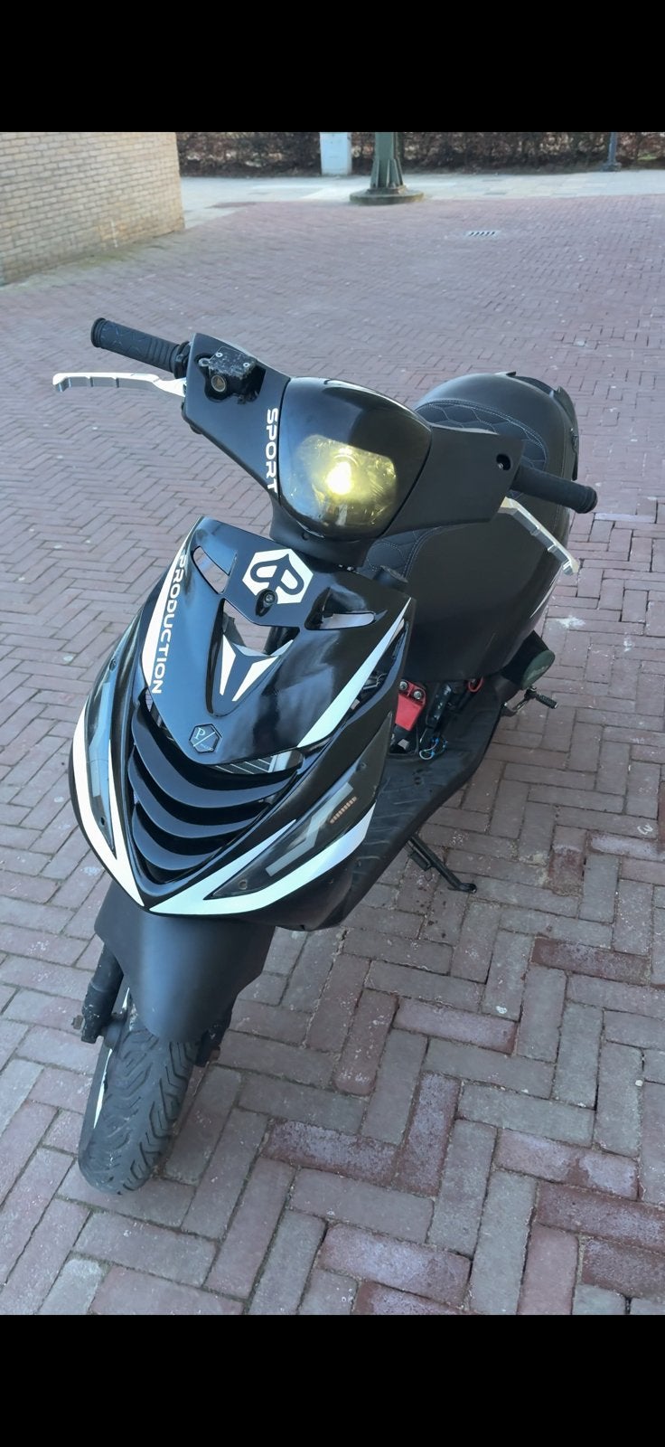 Zip 125 met wok evt tekoop/teruil, Ophalen, Zo goed als nieuw, Tweetakt, Piaggio