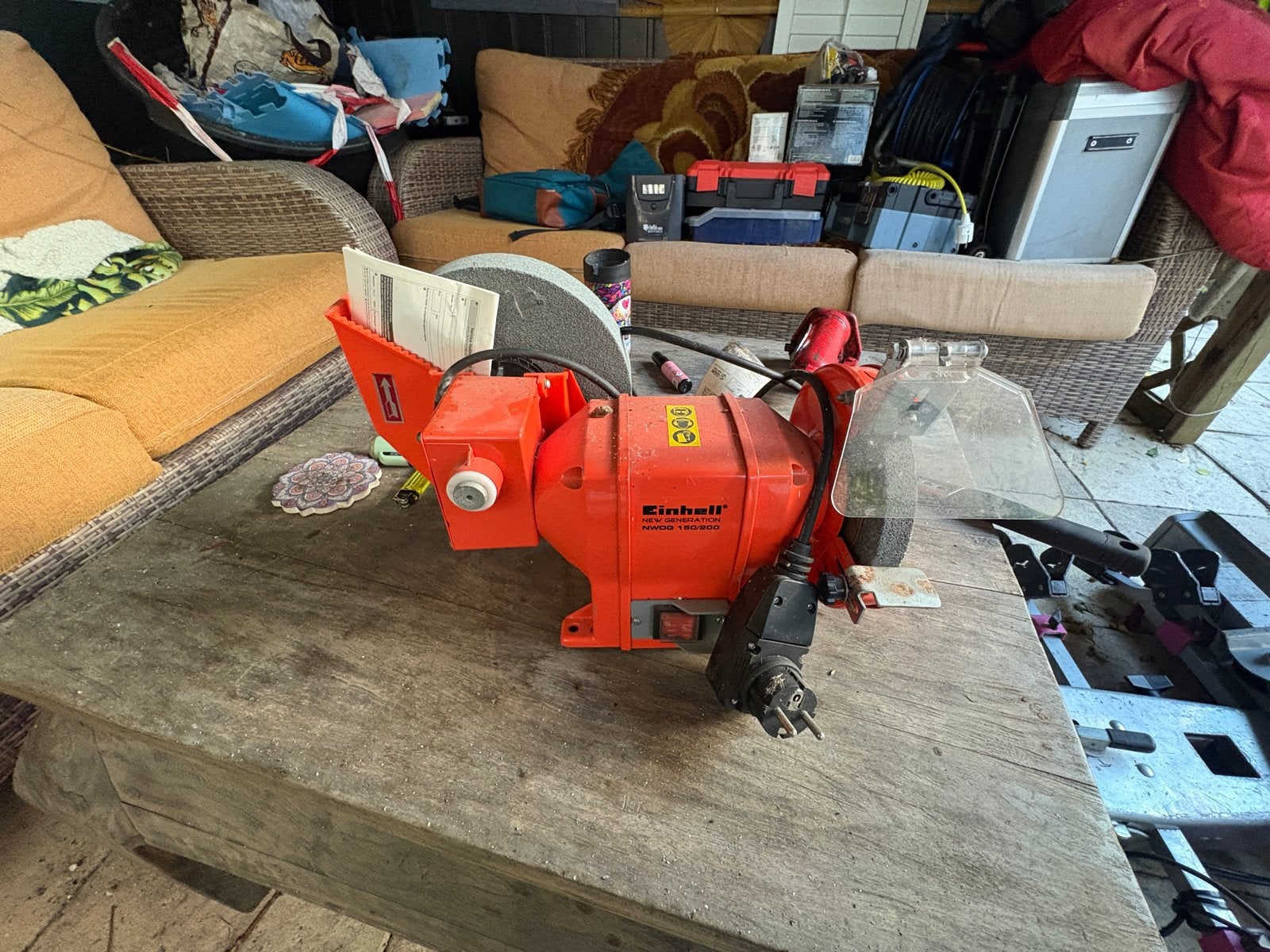 Einhell Dubbele Slijpmachine - Werkbankslijpmachine, Ophalen of Verzenden, Gebruikt, Minder dan 700 watt, Werkbankslijpmachine