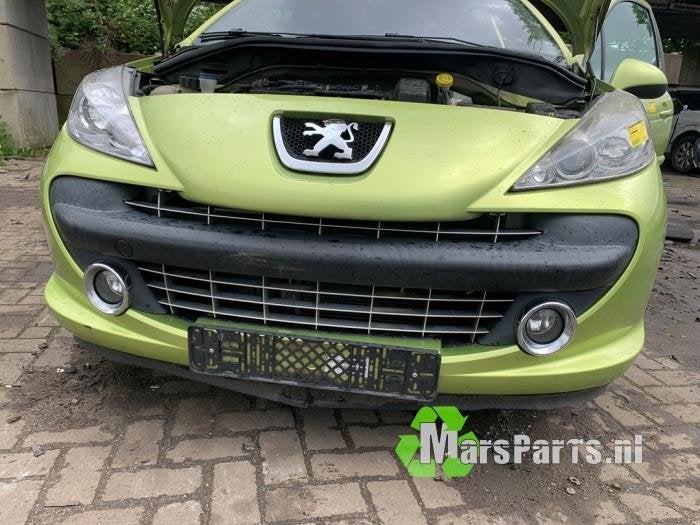 Voorbumper van een Peugeot 207 (KAR), Gebruikt, -, -, Ophalen of Verzenden