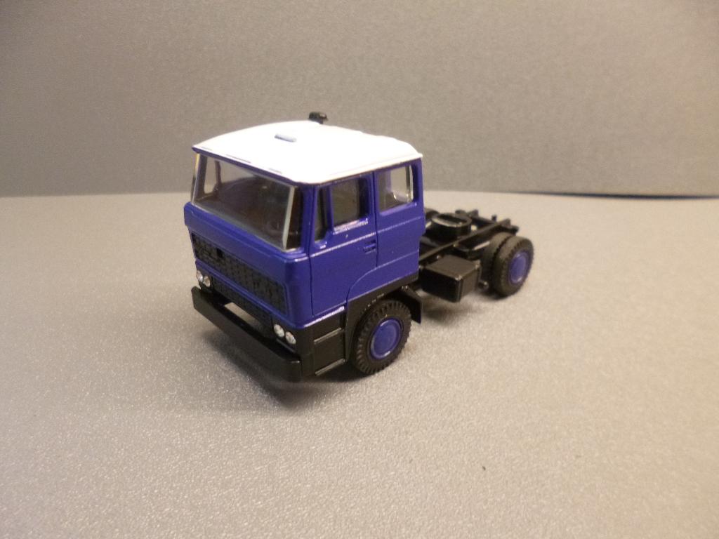 Daf 2800  Lion, Ophalen of Verzenden, Zo goed als nieuw, Bus of Vrachtwagen, Lion Toys