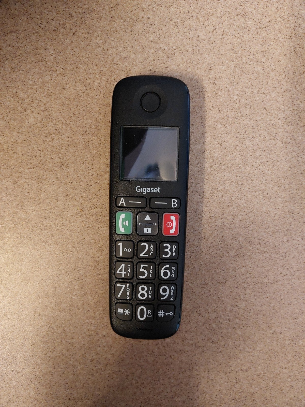 Gigaset E290 draadloze senioren telefoon met grote knoppen, Ophalen of Verzenden, Zo goed als nieuw, 1 handset, Stralingsarm