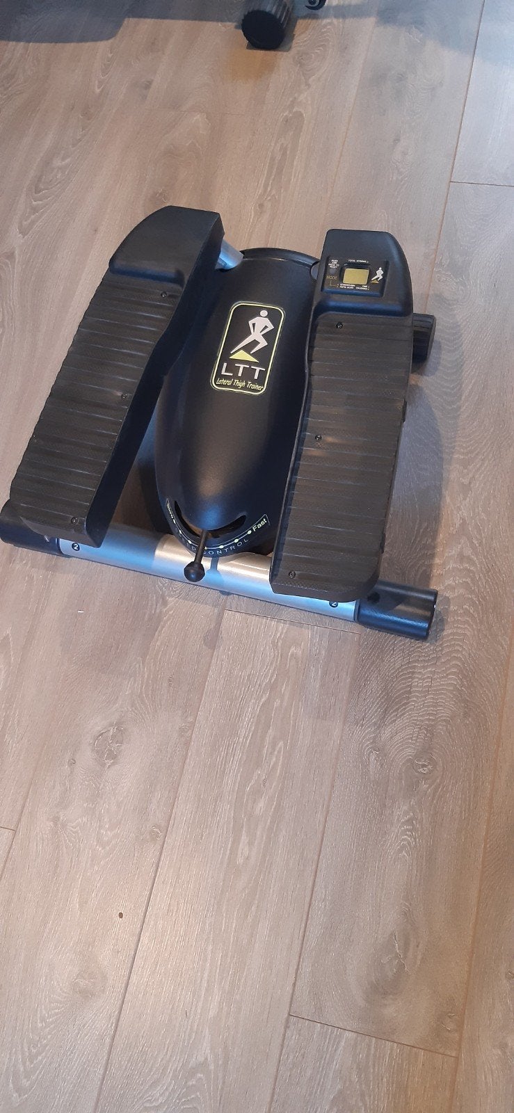 LTT Lateral Thigh Trainer step apparaat, Sport en Fitness, Ophalen, Benen, Overige typen