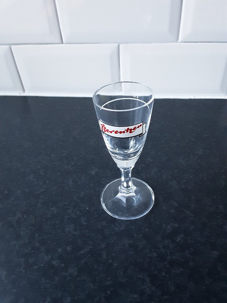 BERENTZEN glaasje op voet, 10,5 cm hoog, Ophalen of Verzenden, Zo goed als nieuw, Borrel- of Shotglas