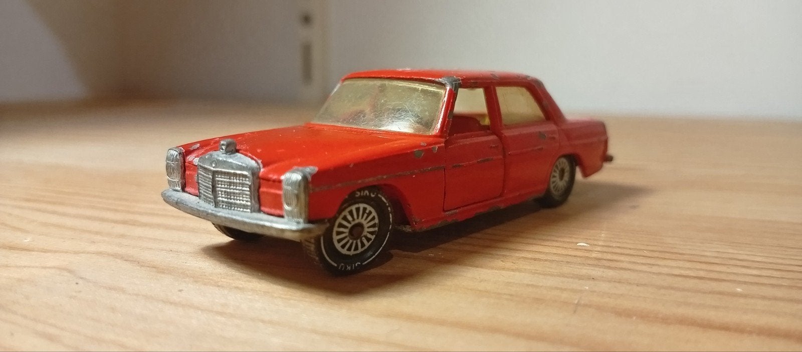 Mercedes benz 250 , siku, Ophalen of Verzenden, Auto, SIKU