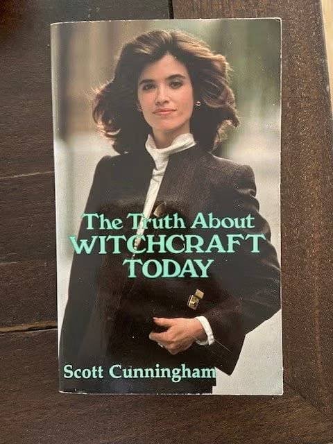 The Truth About Witchcraft Today - Scott Cunningham, Ophalen of Verzenden, Gelezen, Spiritualiteit algemeen, Achtergrond en Informatie