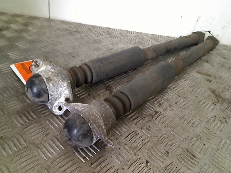 Schokbrekerset Achter Audi TT (8N3) (1998-07/1999-04), Gebruikt, Auto-Union-Straße  1, Ingolstadt 85057, , Duitsland, Info@audi.de