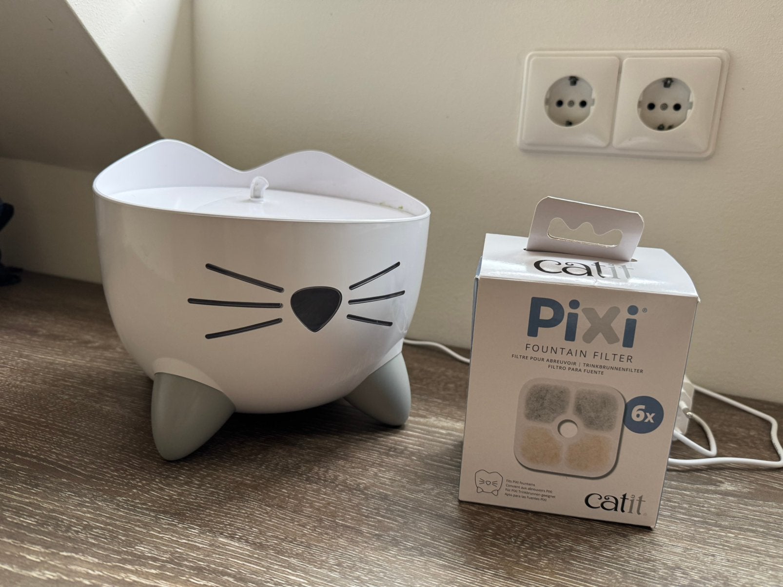 Catit Pixi drinkfontein voor kat, Ophalen, Zo goed als nieuw